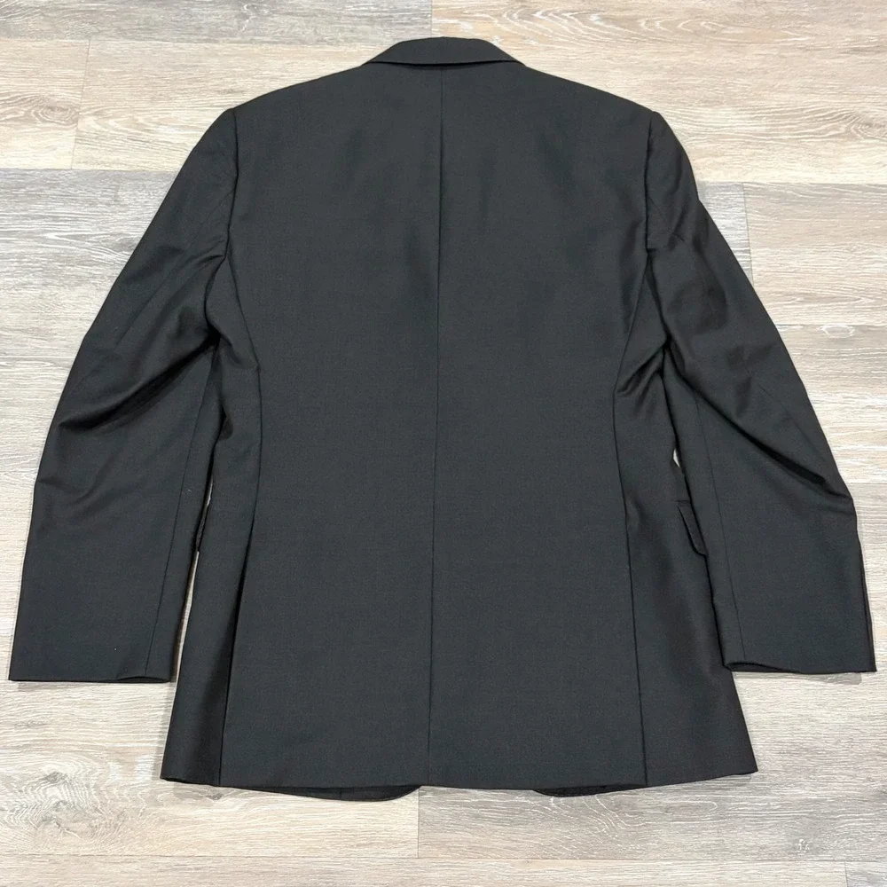 Pronto Uomo Signature Suit 2 Piece 38R  - 32